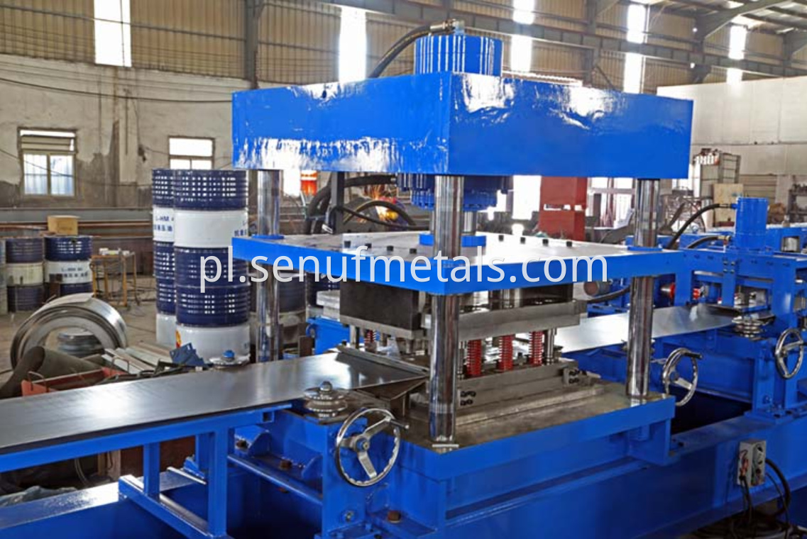 highway guardrail forming machine punching press